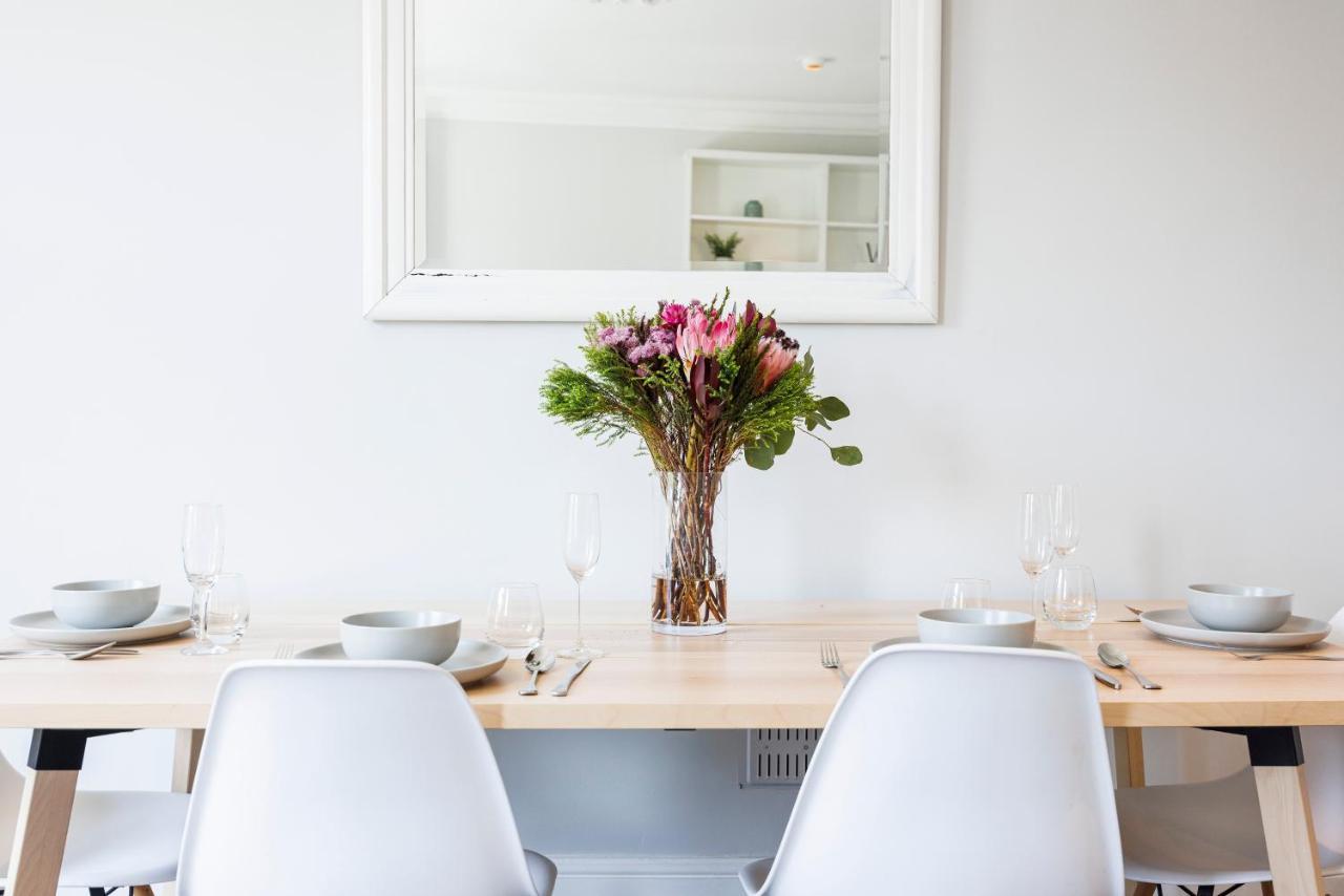 Welcomestay Colliers Wood Two Bed Apartment - Home Away From Home Londen Buitenkant foto